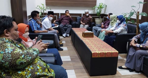 Kunjungan kerja pimpinan dan anggota komisi IV DPRD kabupaten rembang di DPRD Kota Semarang