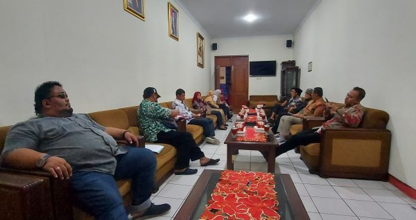 Kunker Pimpinan dan Anggota Komisi IV DPRD Kabupaten di DPRD Kabupaten Sragen