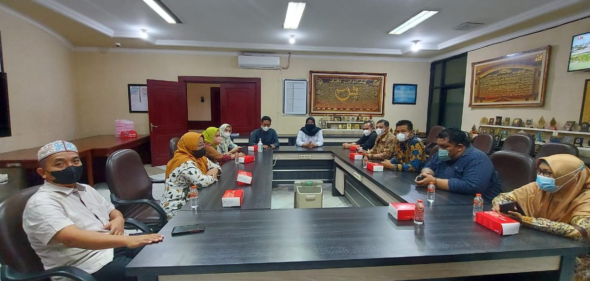 Kunjungan Kerja Pinpinan dan Anggota Komisi IV DPRD Kabupaten Rembang di DPRD Kota Surabaya