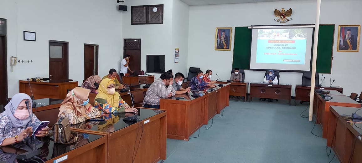 Kunjungan kerja pimpinan dan anggota komisi IV DPRD kabupaten rembang di DPRD kabupaten karanganyar