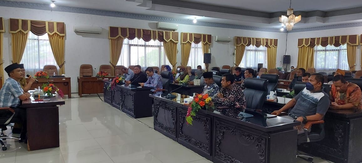 Kunjungan Kerja Ketua DPRD beserta Komisi IV DPRD Kab.Rembang di DPRD Kota Mojokerto