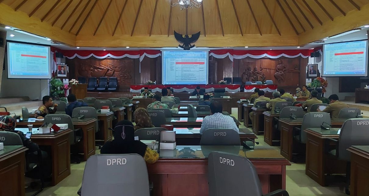 Rapat Badan Musyawarah DPRD Kab.Rembang dengan TAPD Kabupaten Rembang