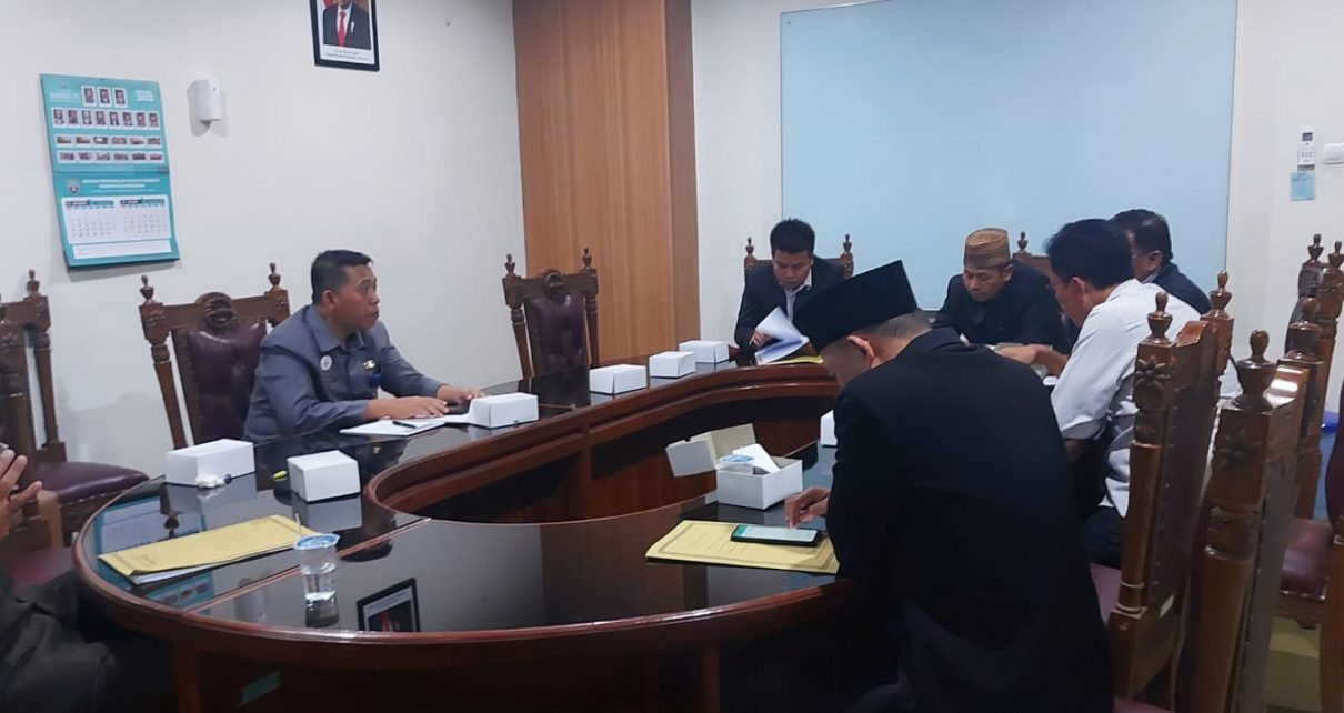 Rapat Pimpinan DPRD dengan Pimpinan pansus terkait pendalaman tujuh Rancangan Peraturan Daerah Kabupaten Rembang