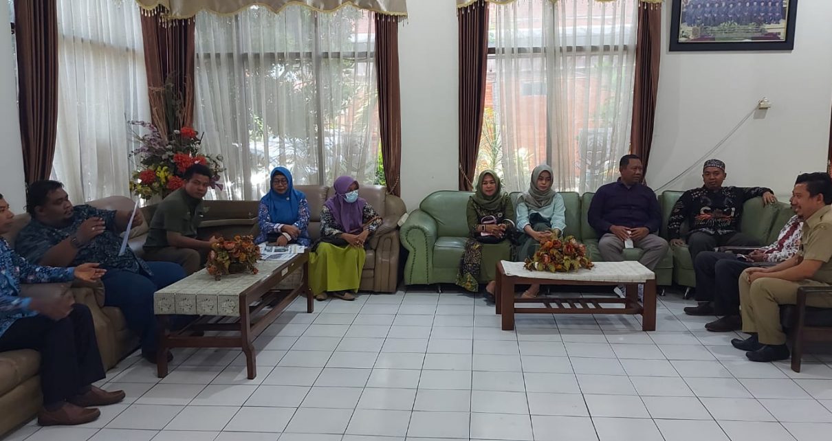 Kunjungan kerja Pimpinan dan Anggota Komisi IV DPRD Kabupaten Rembang di DPRD Kota Mojokerto