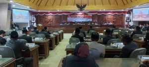 Rapat Paripurna Pengumuman Penetapan Bupati dan wakil bupati terpilih