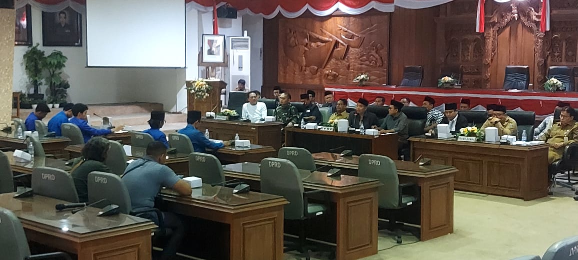 KEPALA DAERAH DAN DPRD TERIMA  AUDENSI PMII REMBANG