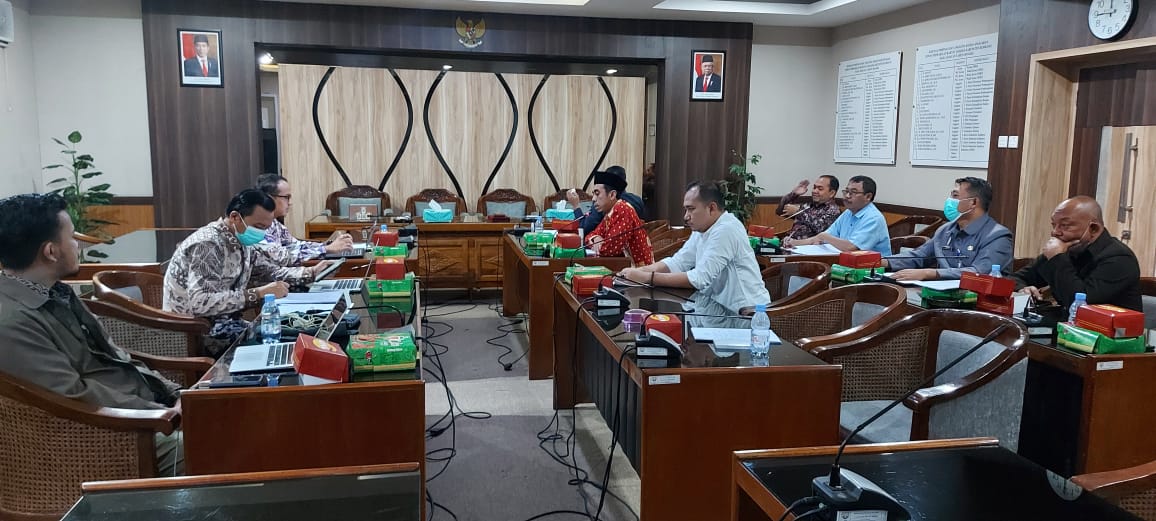 FGD FINALISASI DRAFT RAPERDA PERLINDUNGAN DAN PENGEMBANGAN USAHA MIKRO DAN KECIL