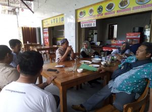 Diskusi Komisi IV dengan Owner Rumah Merah dan Kepala Desa Karangturi Lasem
