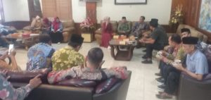 Kunker Wakil Ketua II dan komisi I,III,IV DPRD Kabupaten Rembang di DPRD Kota Surakarta