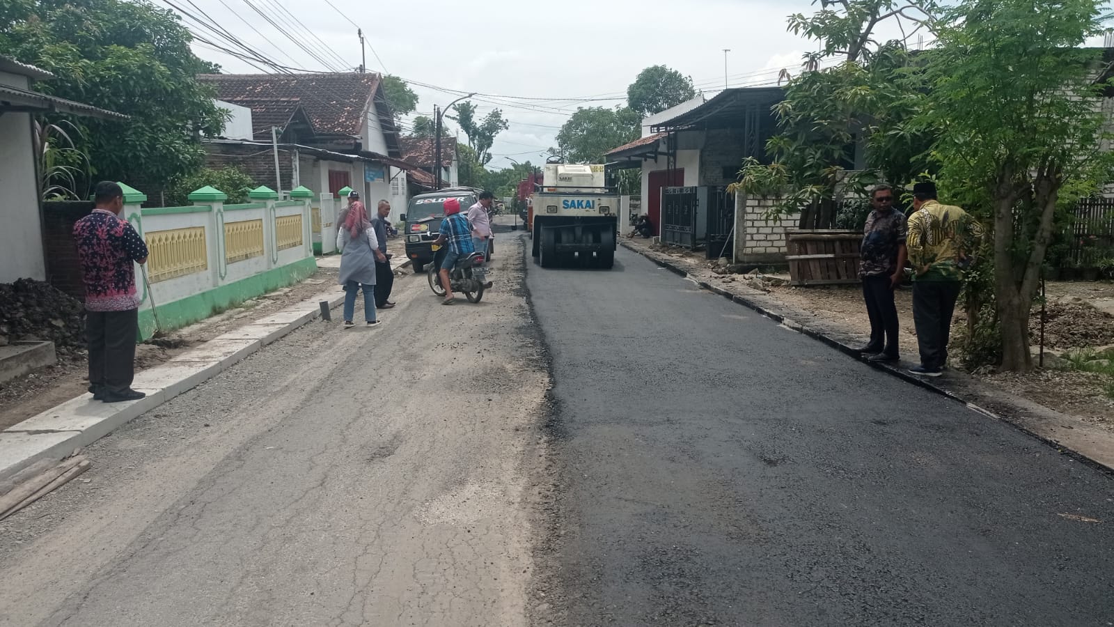 PEKERJAAN FISIK TAHUN ANGGARAN 2022 TAK KUNJUNG USAI KOMISI III SIDAK LOKASI PEKERJAAN