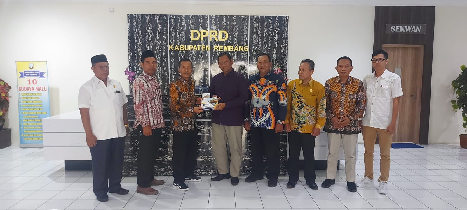PENERIMAAN TAMU BADAN KEHORMATAN DPRD KABUPATEN LAMONGAN