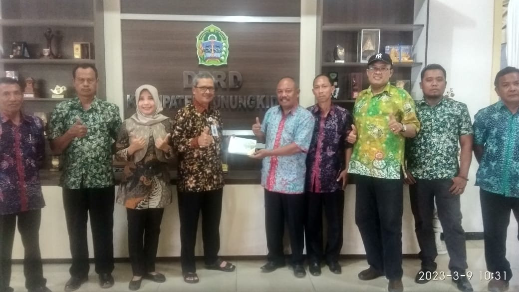 Bagian Rapat Risalah dan Perundang-Undangan Sekretariat DPRD Kabupaten Rembang Mengadakan Studi Banding ke Sekretariat DPRD Kabupaten Gunung Kidul