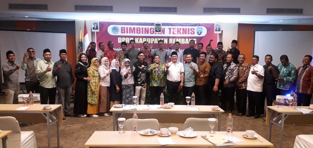 Bimtek Peningkatan Kapasitas bagi Pimpinan dan Anggota DPRD Kabupaten Rembang
