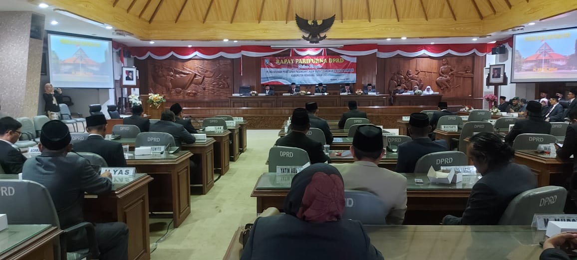 RAPAT PARIPURNA PENGUMUMAN PENETAPAN  BUPATI DAN WAKIL BUPATI TERPILIH